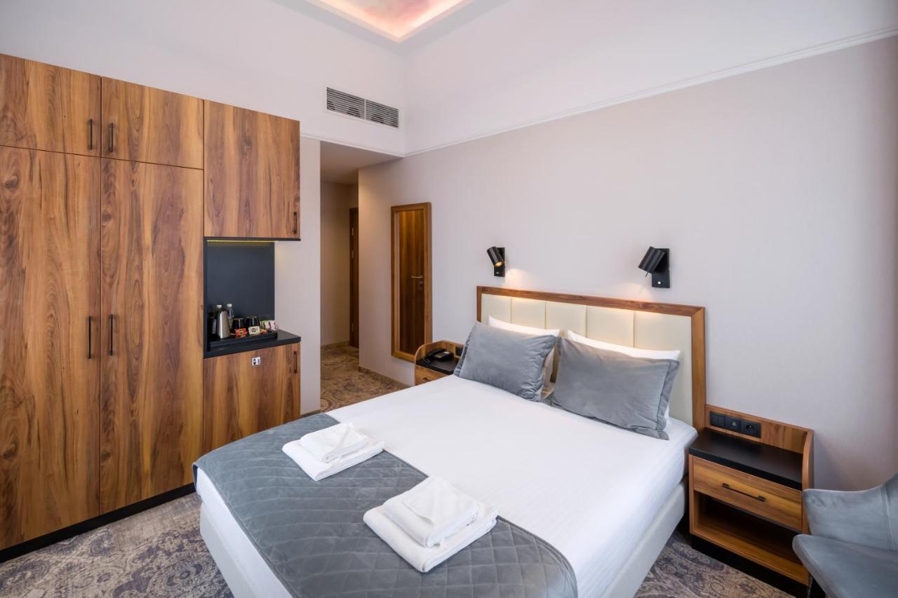 Sky Hotel คราคูฟ ภายนอก รูปภาพ