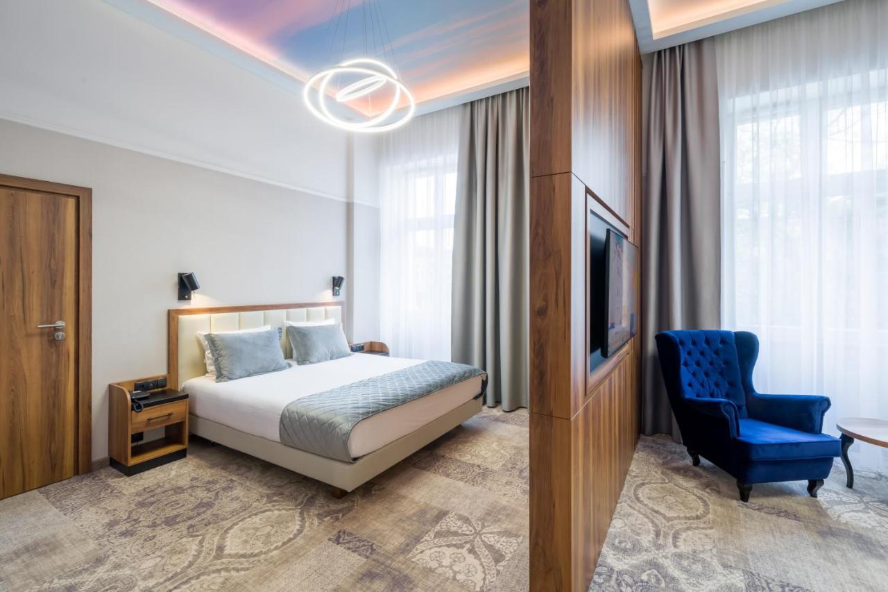 Sky Hotel คราคูฟ ภายนอก รูปภาพ