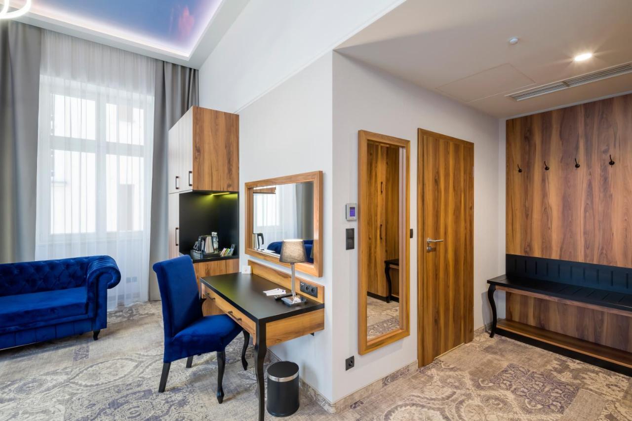 Sky Hotel คราคูฟ ภายนอก รูปภาพ