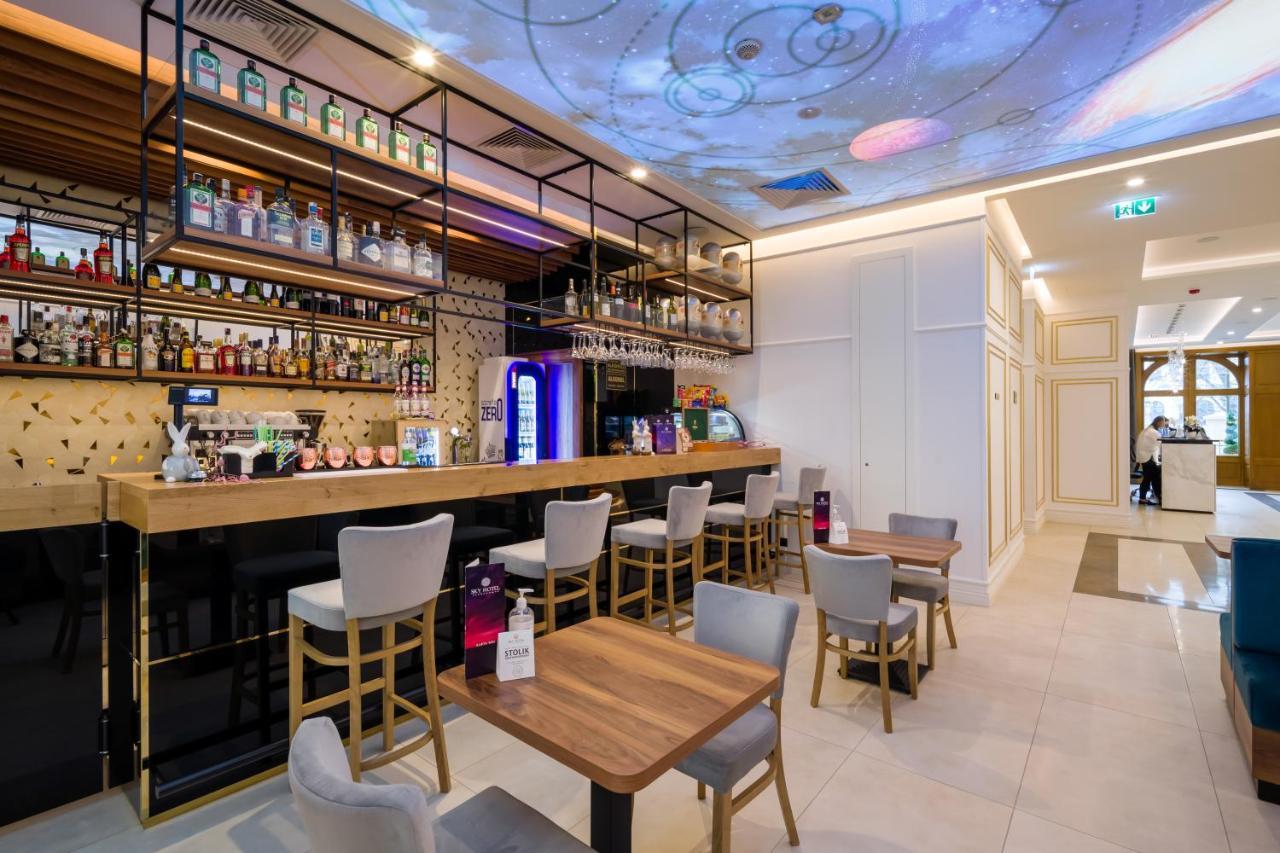 Sky Hotel คราคูฟ ภายนอก รูปภาพ