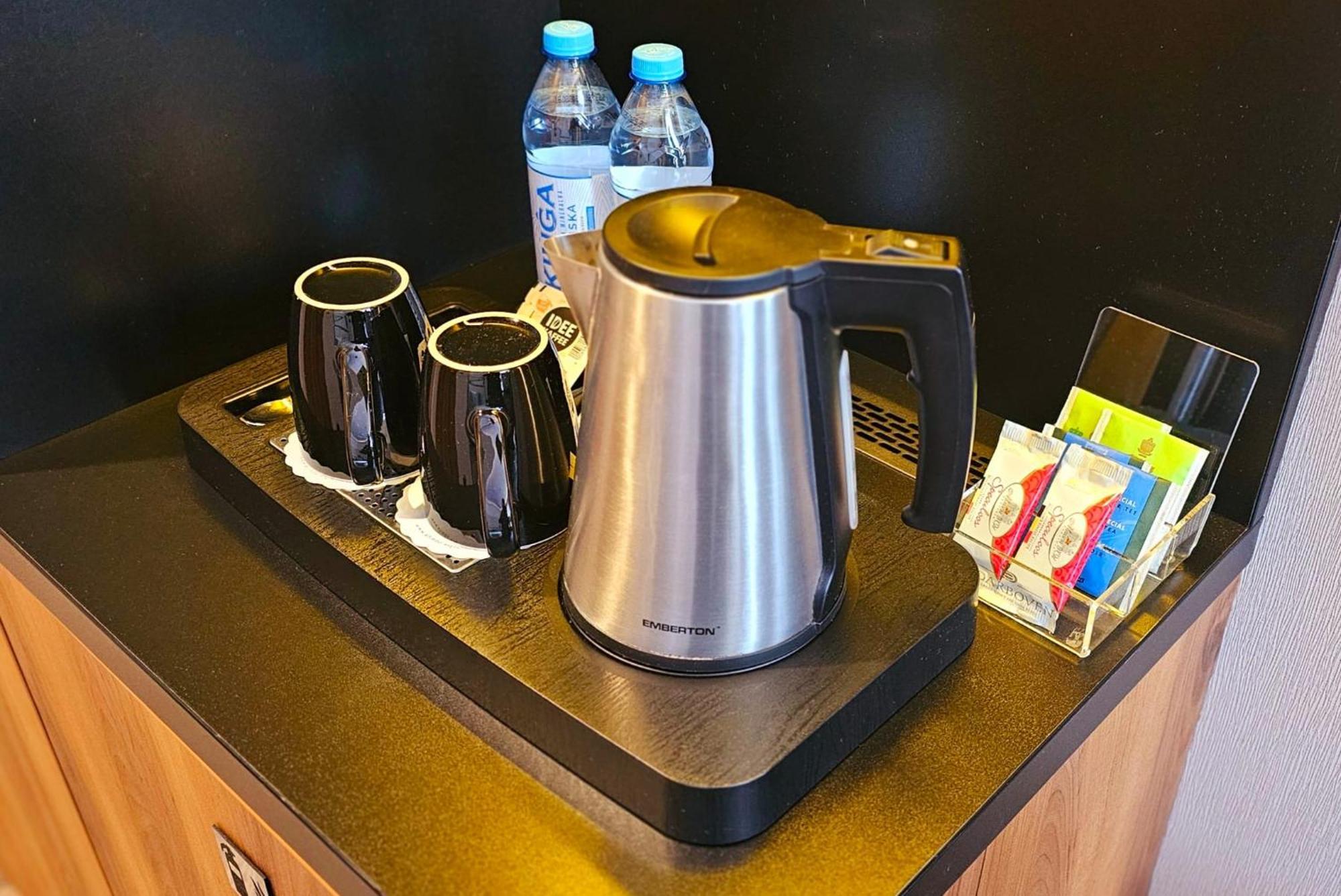 Sky Hotel คราคูฟ ภายนอก รูปภาพ